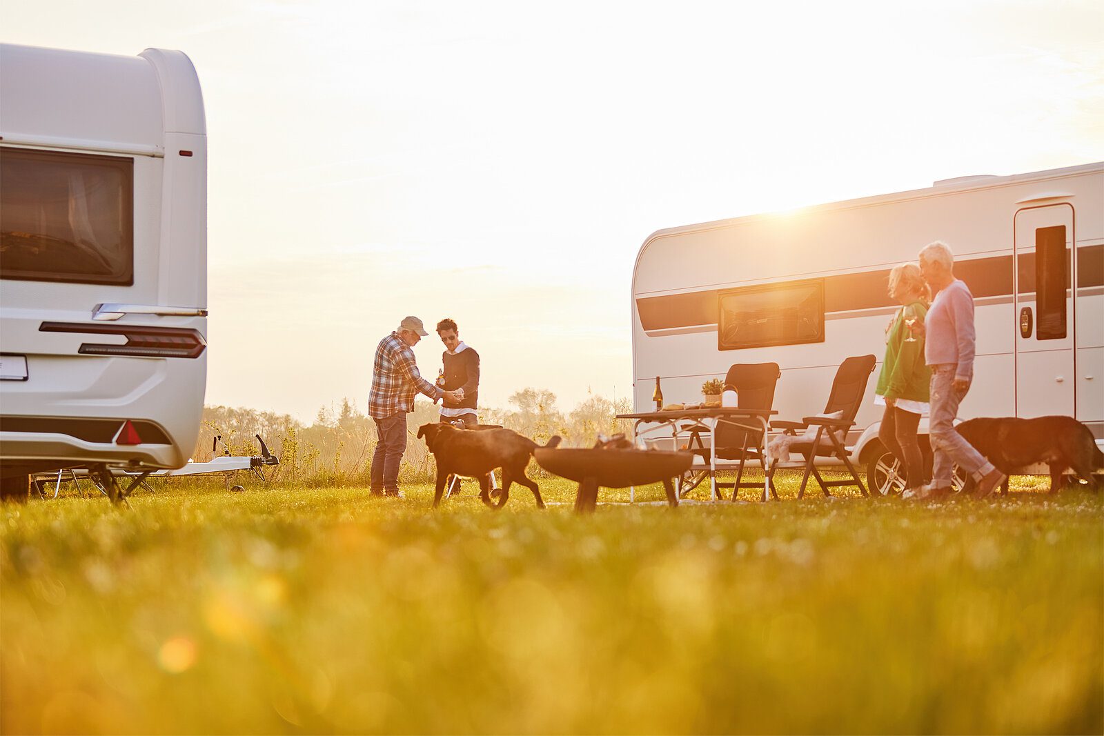 2024_ww_moods_aussen_1139_BEAR_PRESSE_lowres Moment de détente en caravane