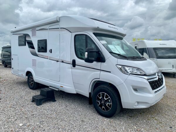CAMPING-CAR HOBBY V65 GQ ONTOUR