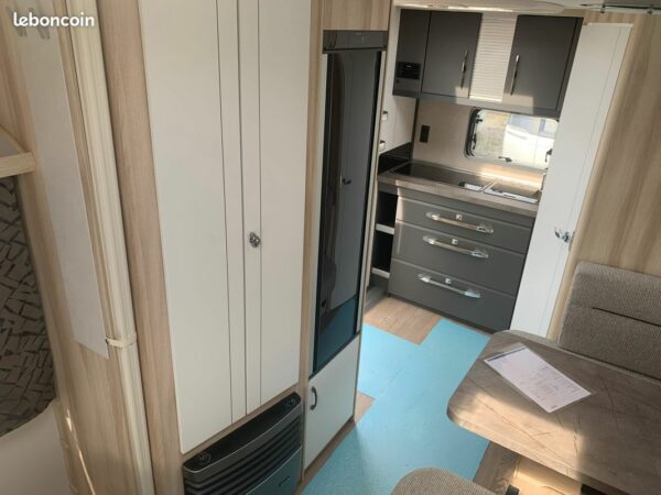 CARAVANE HOBBY 460 SFF DE LUXE – Image 4