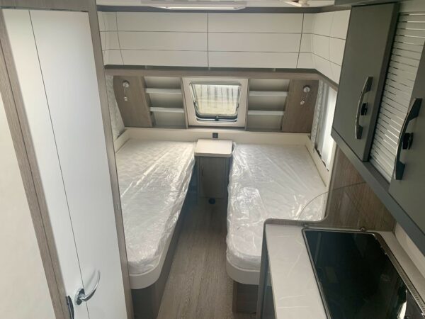 CARAVANE HOBBY 460 DL ONTOUR – Image 2