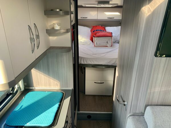 Location camping-car 2/3 Couchages – Image 2