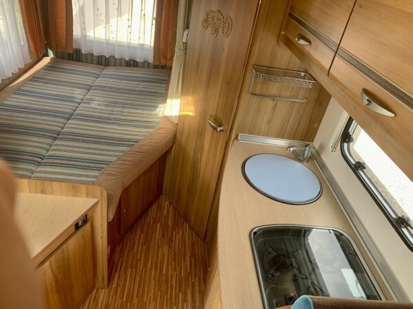 CAMPING-CAR BURSTNER NEXXO T610 – Image 4