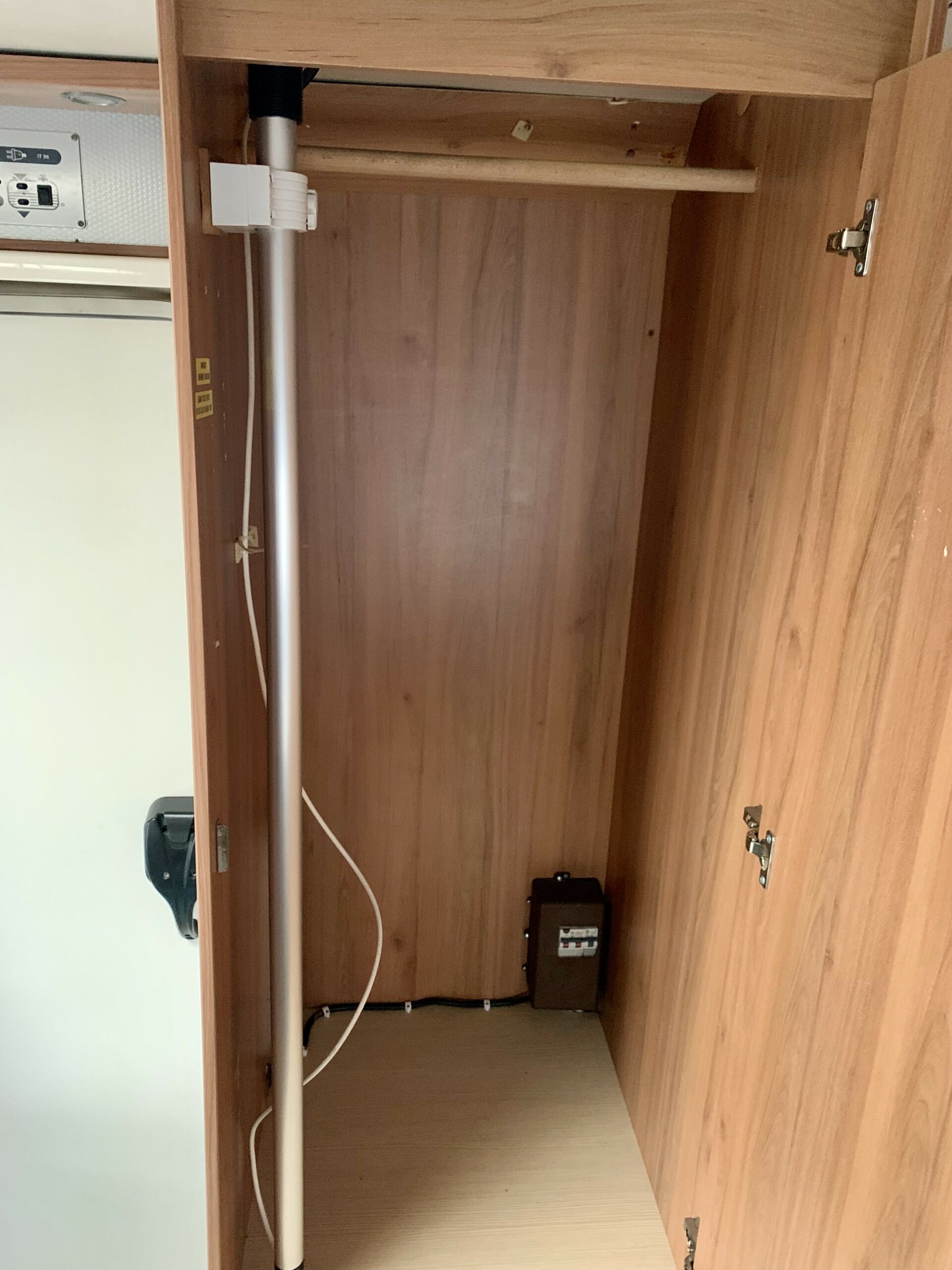 CAMPING-CAR BURSTNER NEXXO T610 – Image 7