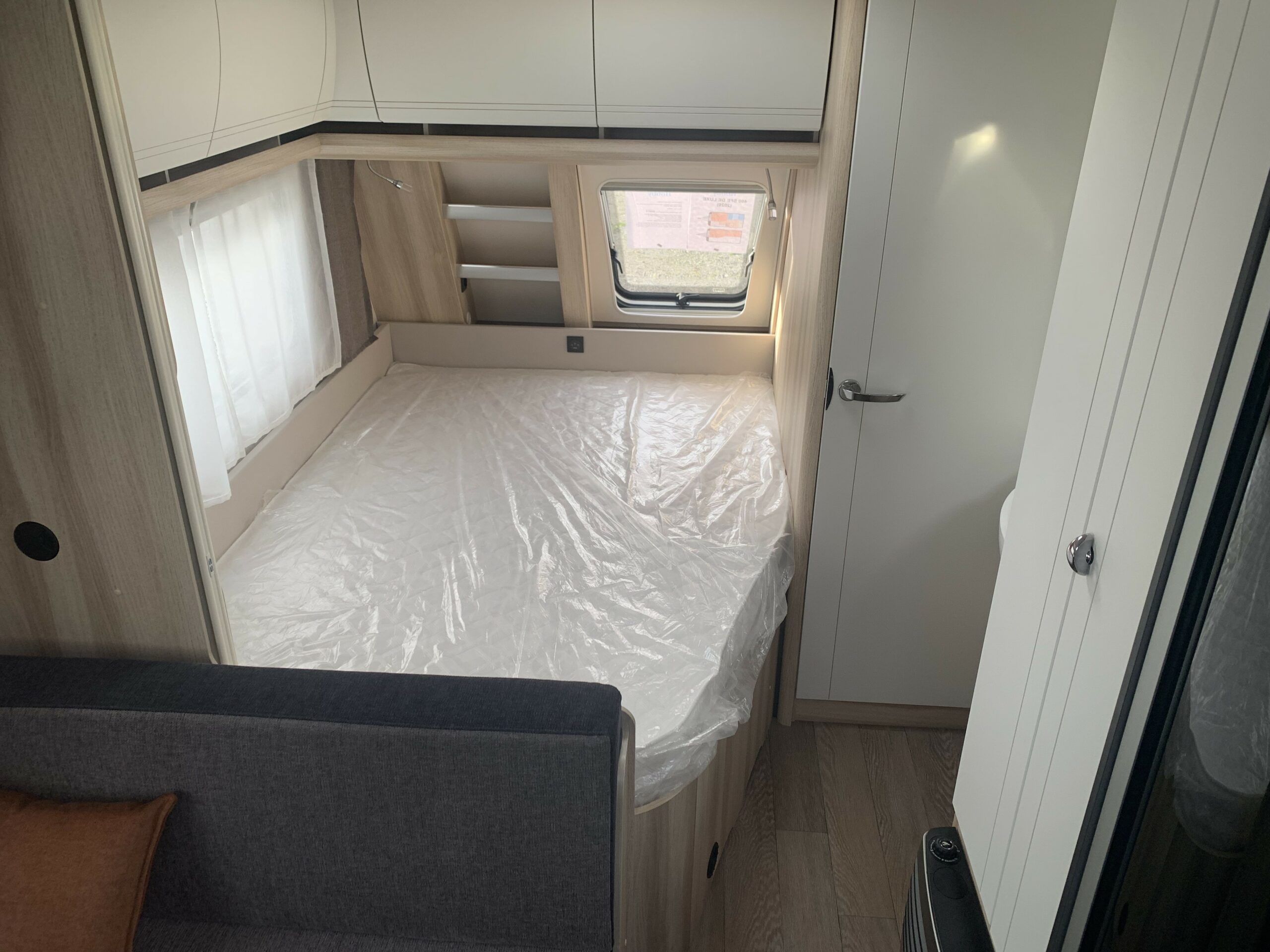 CARAVANE 400 SFE DE LUXE – Image 5