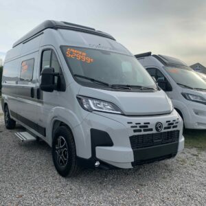 FOURGON CORIGON CV 60 D  offre exceptionnelle sur ce véhicule en stock , remise de 1574 euros soit 65900 euros