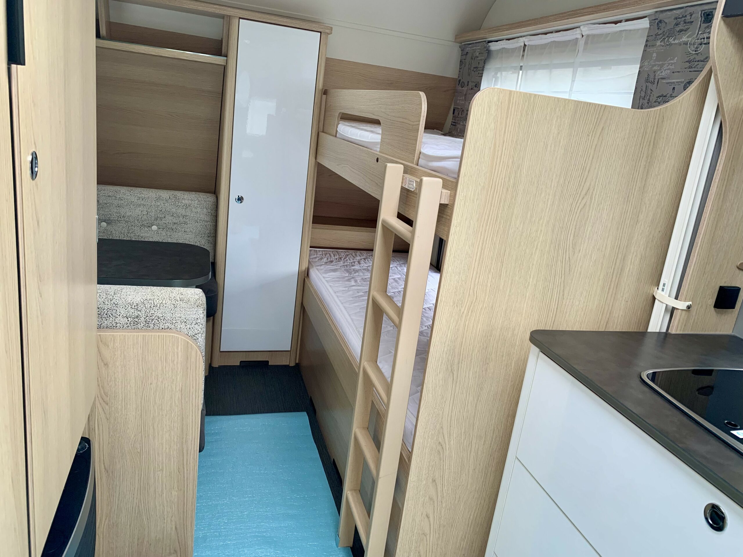 HYMER/ERIBA LIVING 555 XL – Image 2