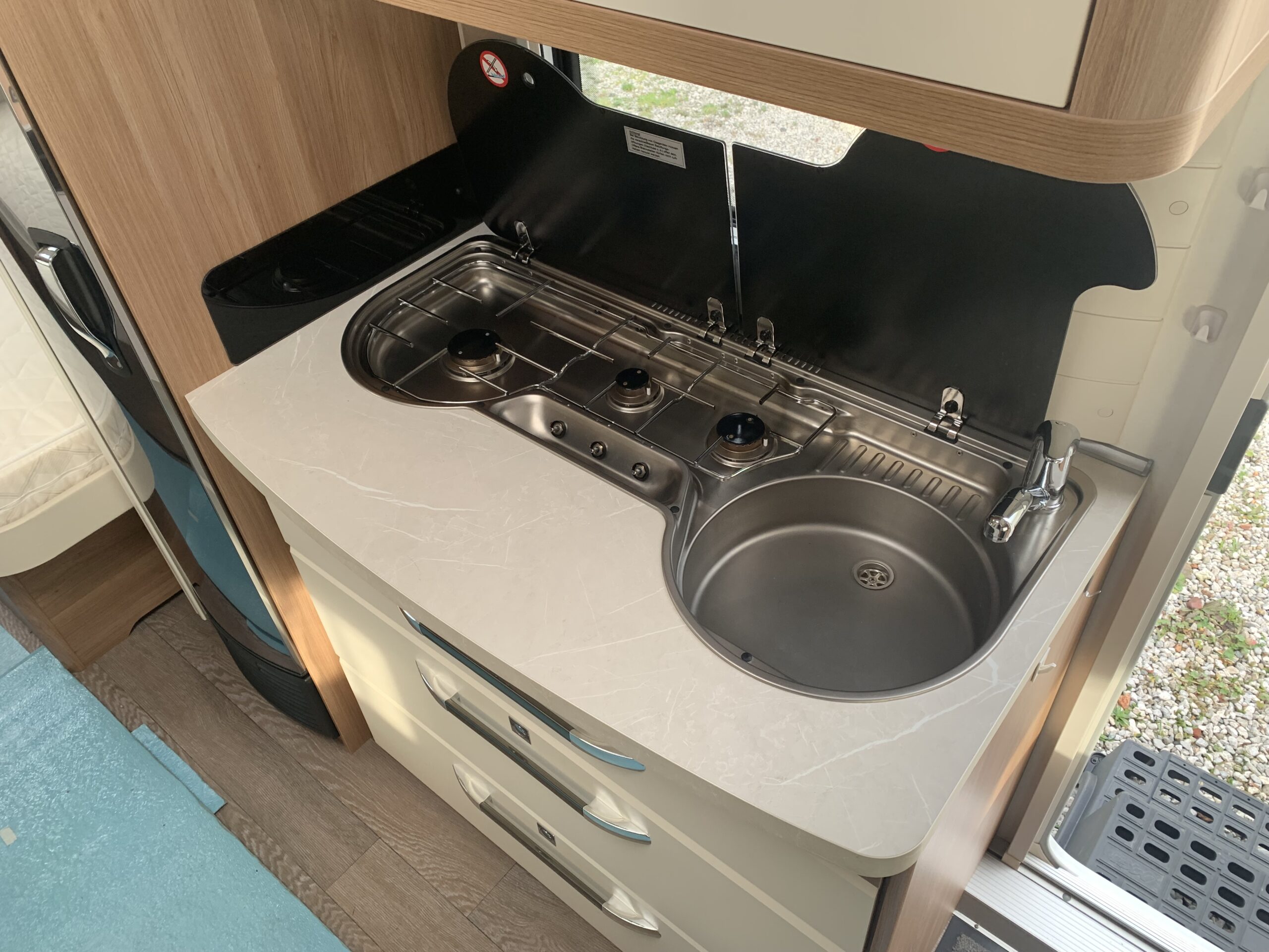 CARAVANE HOBBY 495 UL DE LUXE – Image 8