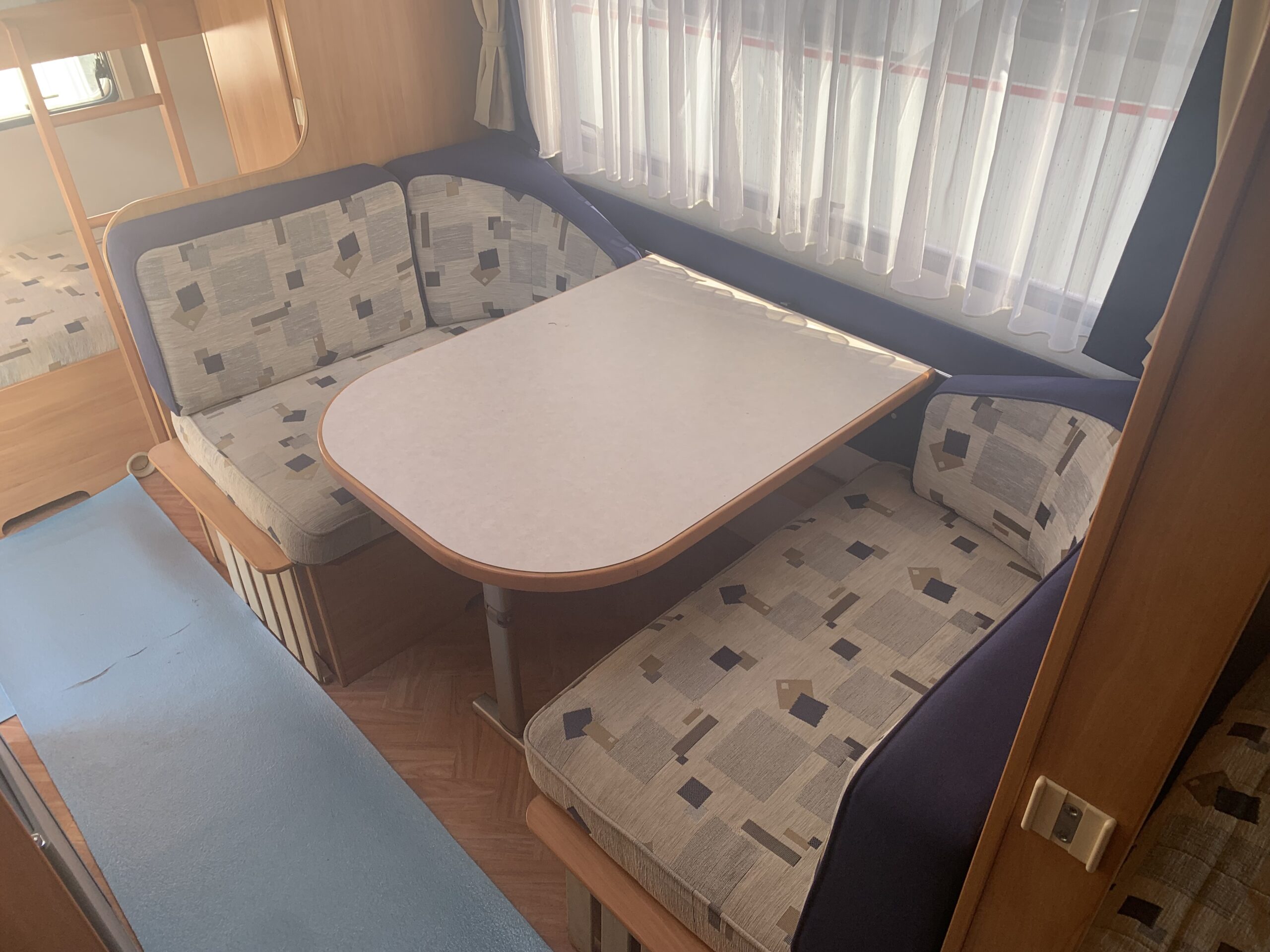 CARAVANE ADRIA 542 TK ADORA – Image 9