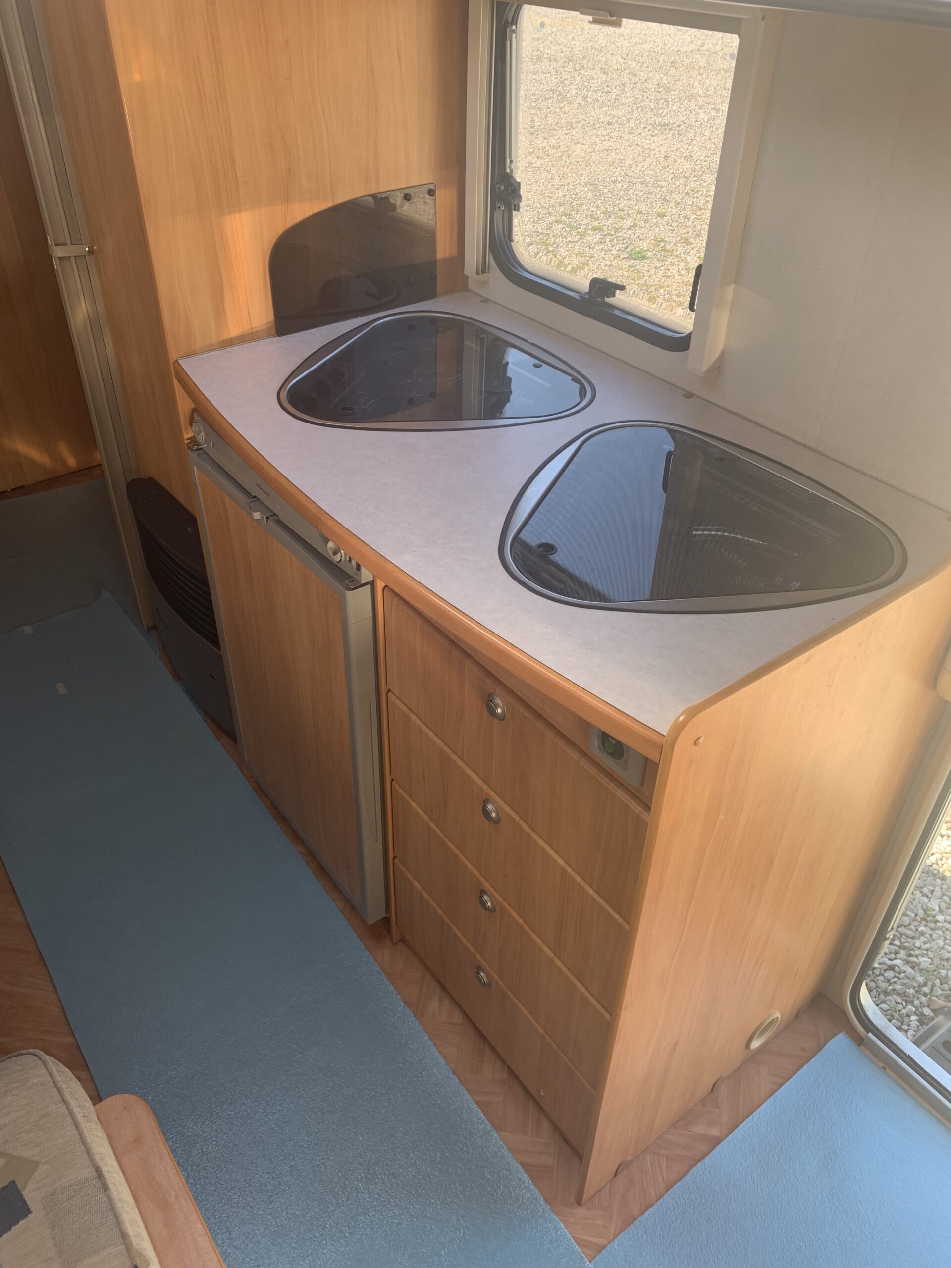 CARAVANE ADRIA 542 TK ADORA – Image 5