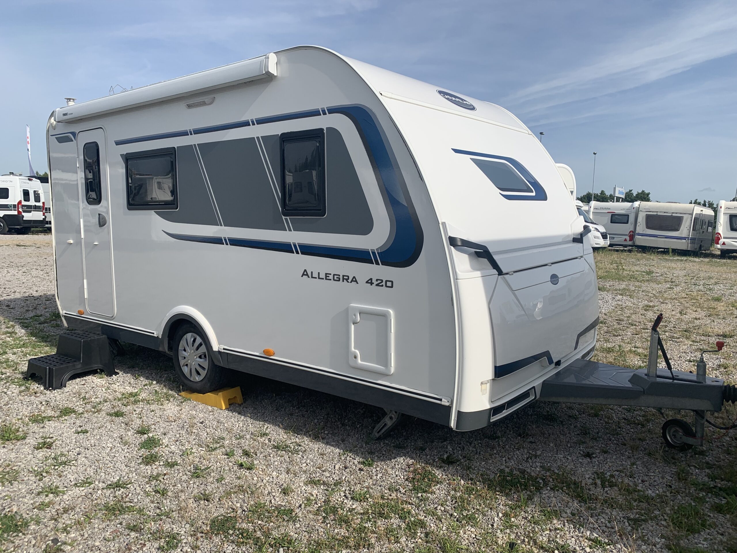 CARAVANE CARAVELAIR 420 ALLEGRA
