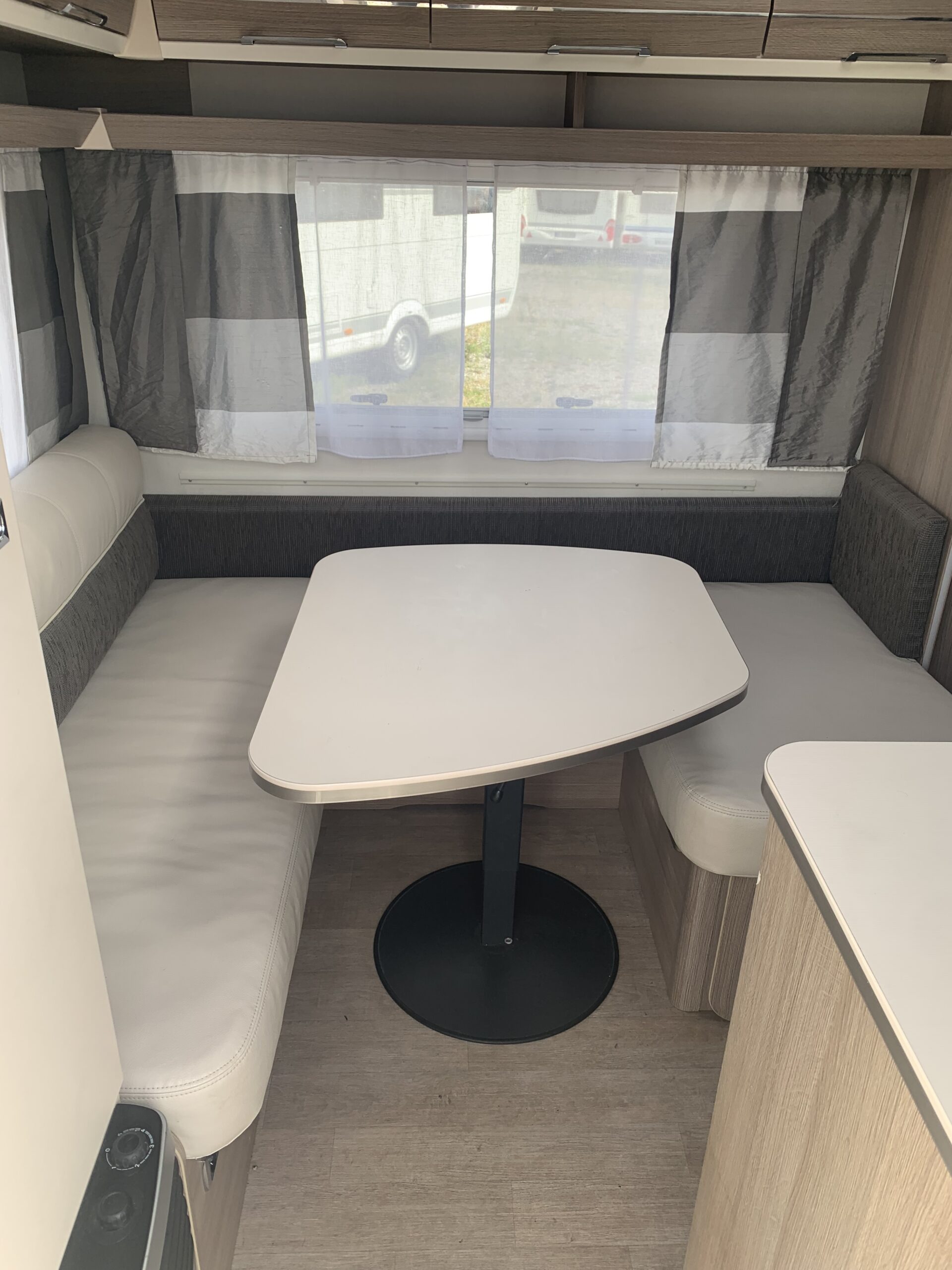 CARAVANE CARAVELAIR 420 ALLEGRA – Image 2