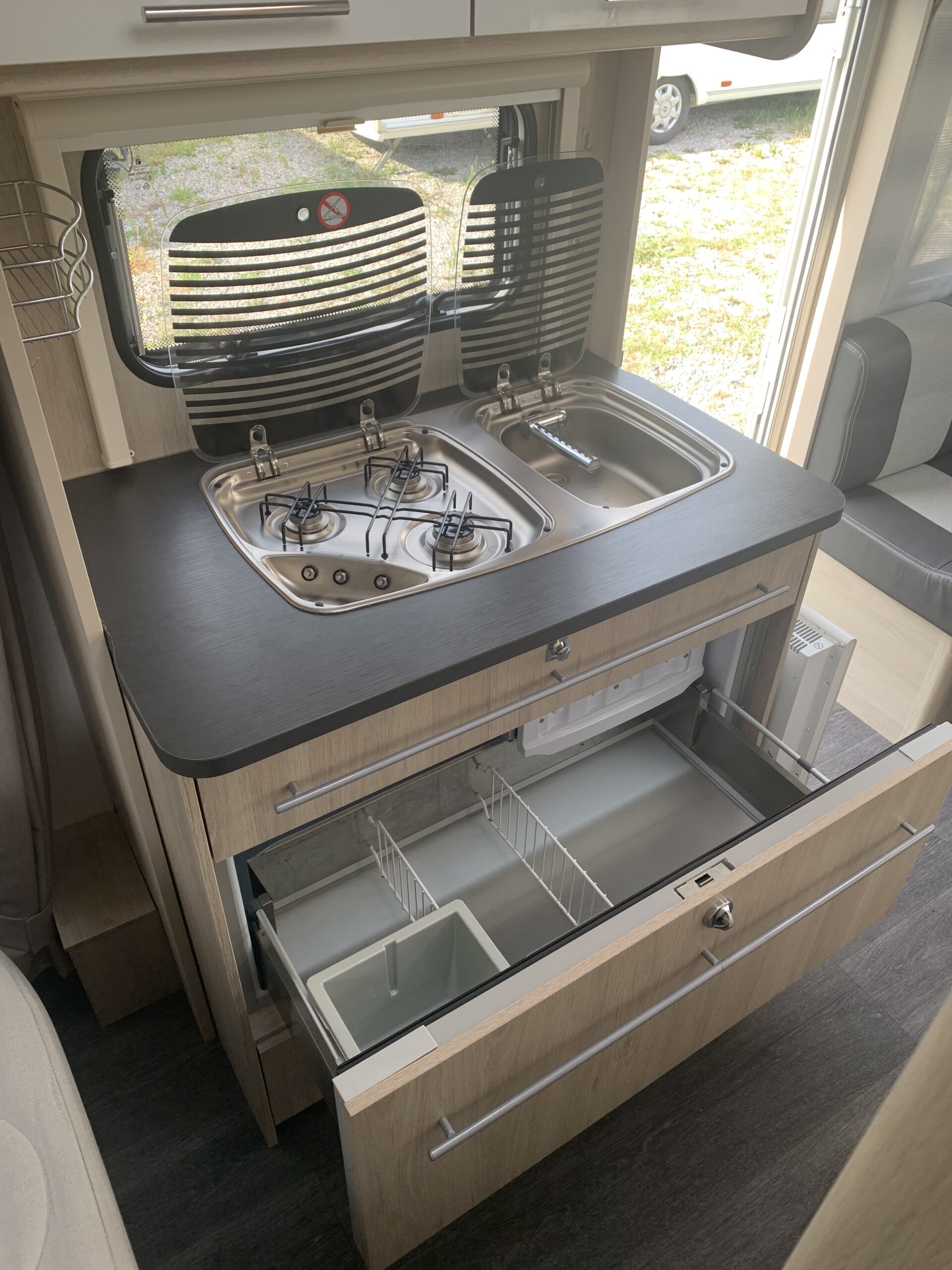 CARAVANE CARAVELAIR 470 ANTARES STYLE – Image 5