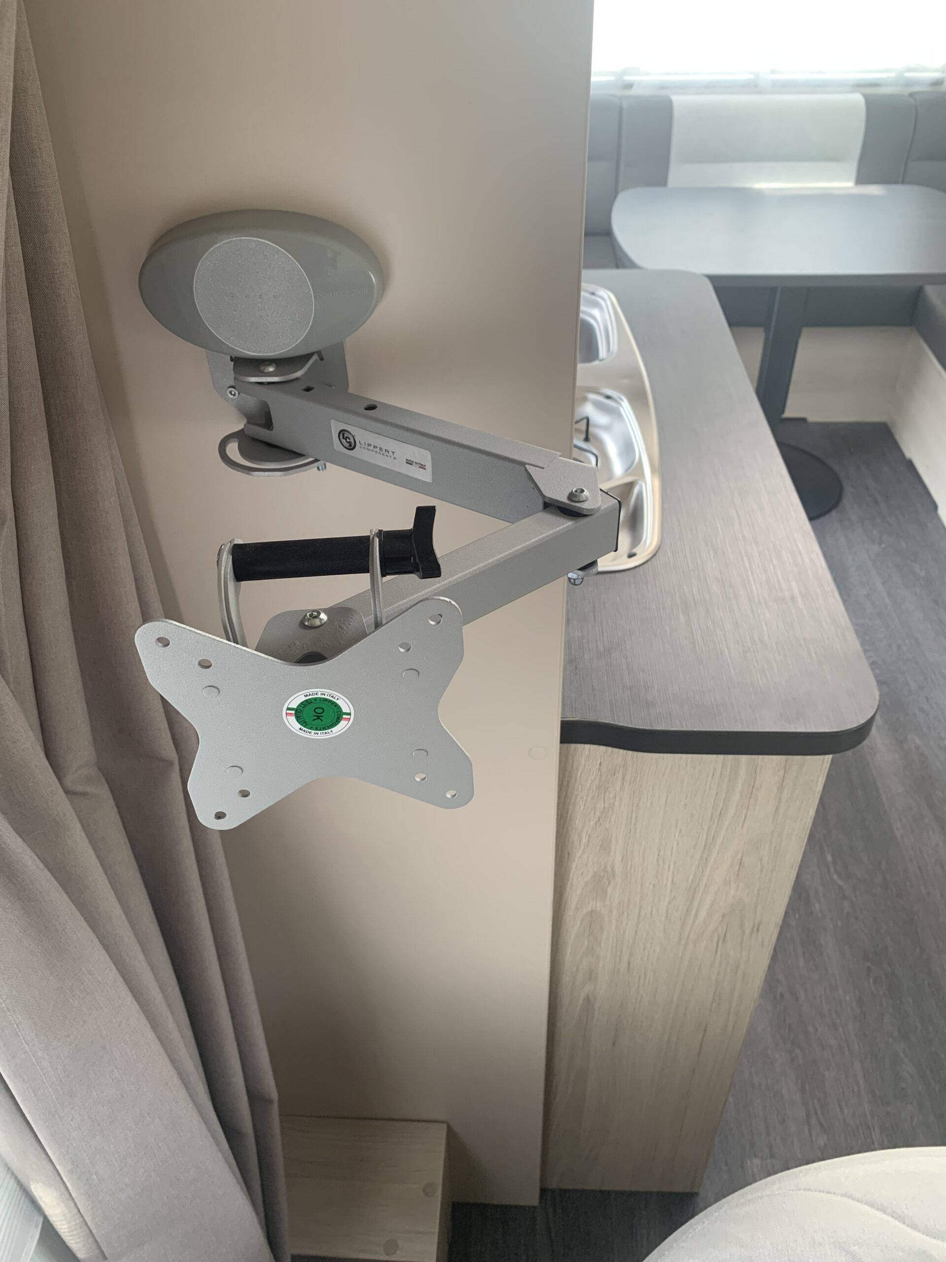 CARAVANE CARAVELAIR 470 ANTARES STYLE – Image 9