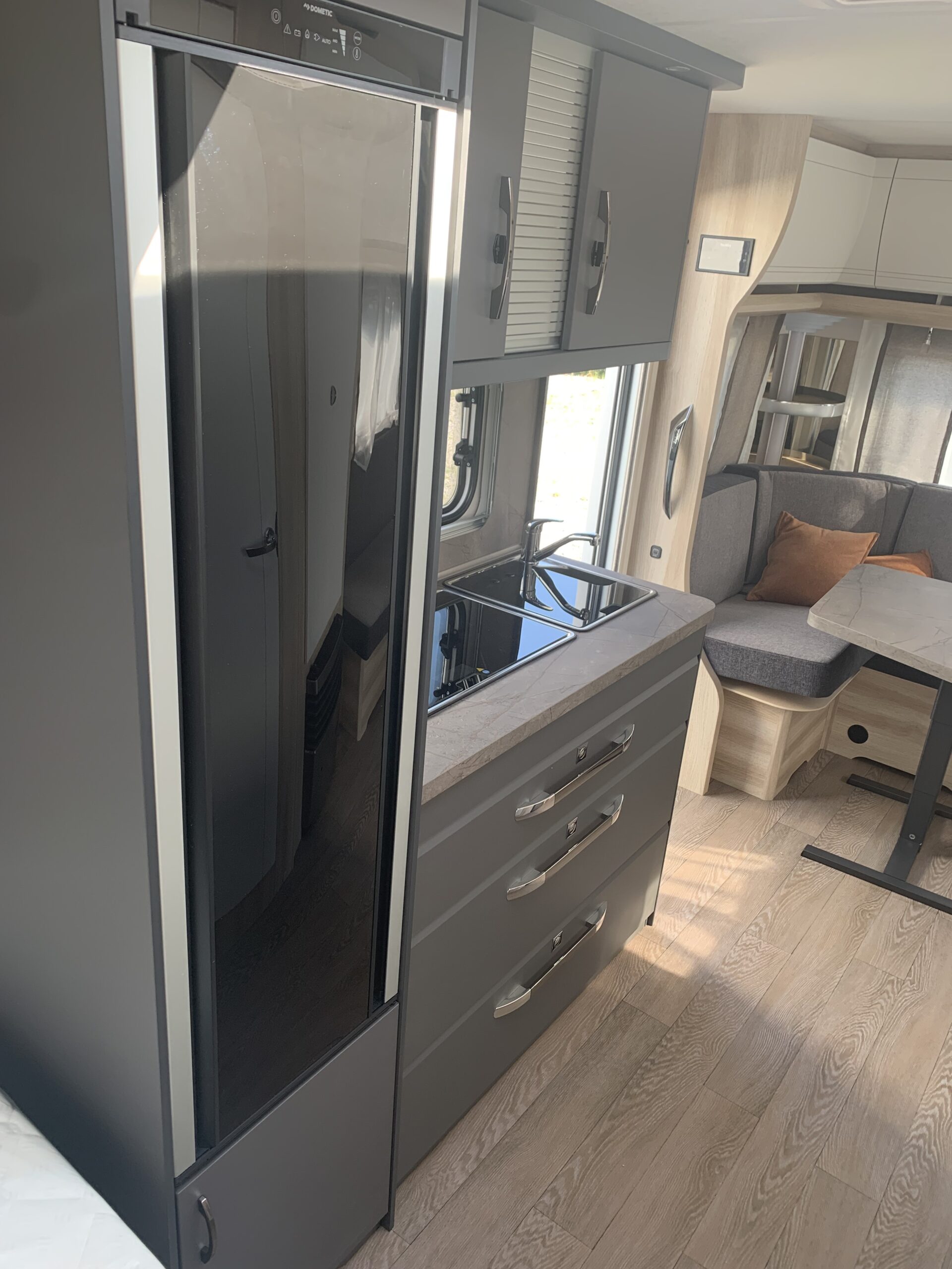 CARAVANE HOBBY 495 UL DE LUXE – Image 6