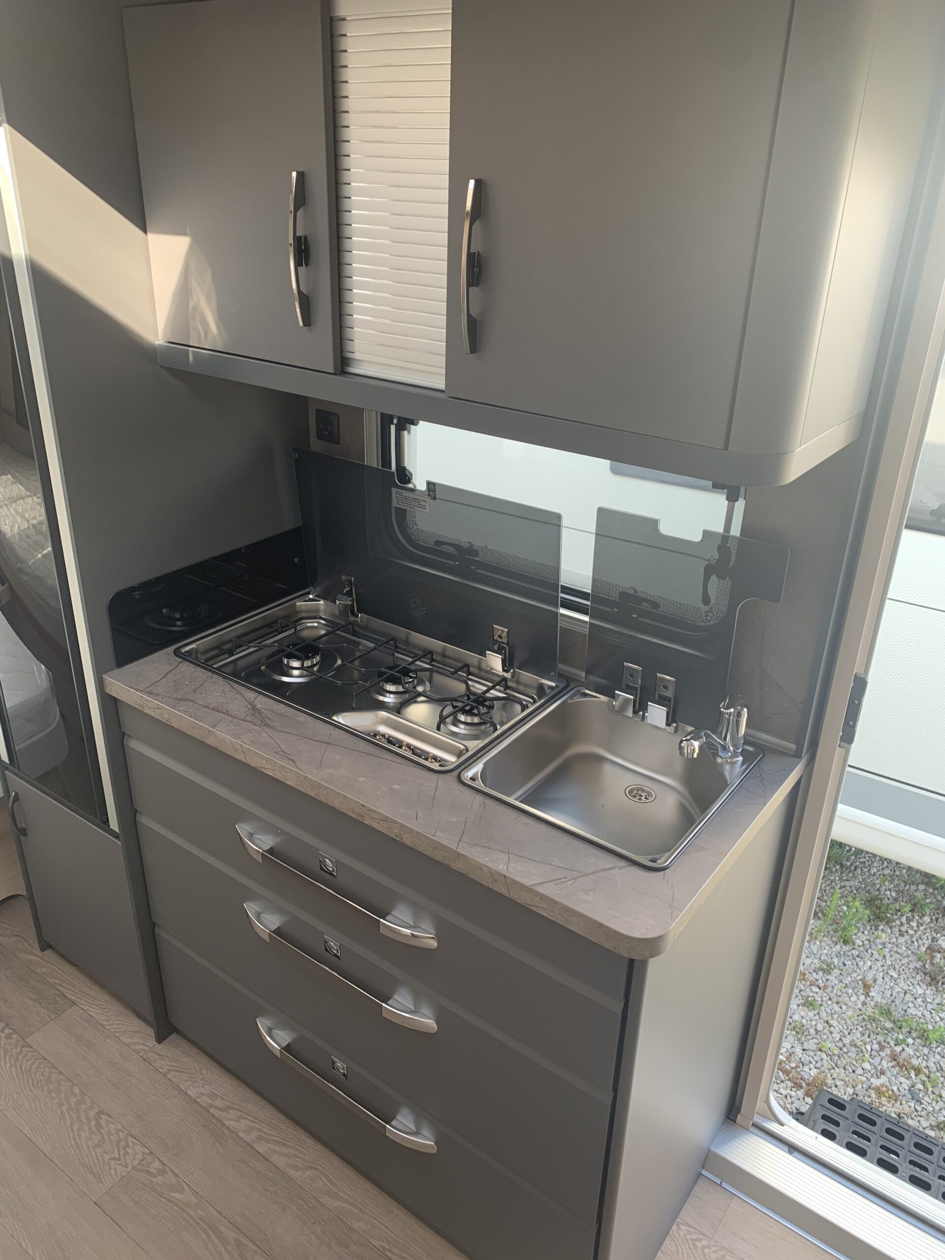 CARAVANE HOBBY 495 UL DE LUXE – Image 8